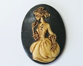 Victorian spooky needle minder