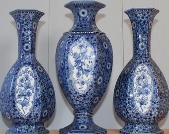 PETRUS REGOUT  cabinet set / Delft blue handmade in the Netherlands /Transfer