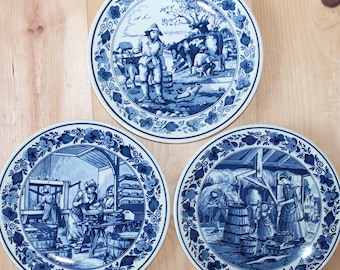 GOEDEWAAGEN 3 Wallplates Delft blue / Old Dutch farm life.