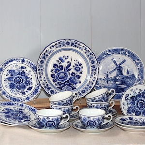 Delft Blue tea set / tableware / crockery set