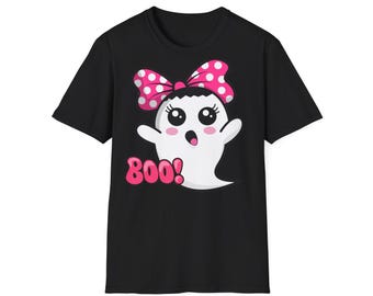 T-shirt d'Halloween avec un adorable fantôme rose, T-shirt « Boo Spooky Season », T-shirt fantôme rose d'Halloween, T-shirt pastel gothique, Cadeau d'Halloween pour femme