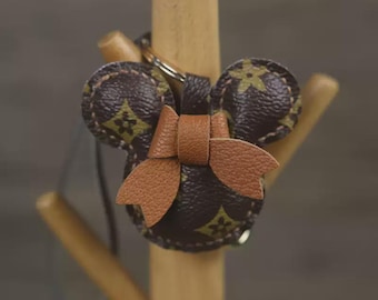 Handgemaakte leren Mickey-sleutelhanger | Designer-tashanger