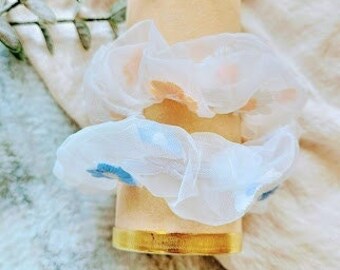 Coleteros con bordados florales - Gomas para el cabello color coral y azul