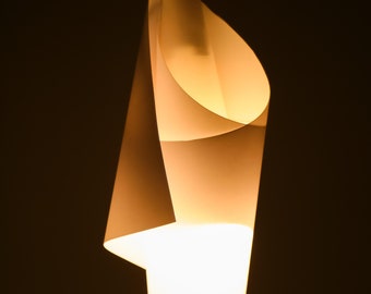 Lampenschirm, Lampe, Hängeleuchte, Tisch Lampe, Decke, weiß, Design, Ästhetisch, Leuchten für Wohnzimmer, Einzigartige Beleuchtung für Küche
