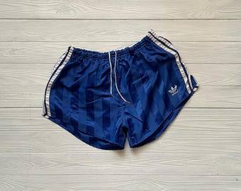 Pantalones cortos de fútbol Adidas vintage: Alemania Occidental, años 80, nailon azul, talla L