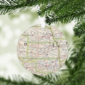 Kansas Map Ornament - Kansas Ornament - Kansas Christmas Ornament - Kansas Realtor Gift - Kansas Housewarming Gift - Kansas Wedding Gift
