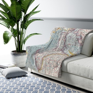 Upper Peninsula Michigan Map Fleece Blanket - Upper Michigan Blanket - Upper Peninsula Housewarming Gift - Upper Peninsula Airbnb