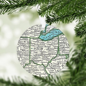 Ohio Map Ornament - Ohio Ornament - Ohio Gift - Ohio Christmas Ornament - Ohio Realtor Gift - Ohio Airbnb - Ohio VRBO