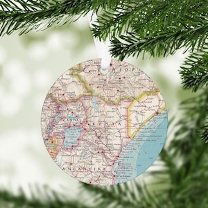 Kenya Map Ornament - Kenya Vacation Ornament - Kenya Gift - Kenya Christmas Ornament - Airbnb Decor - Kenya Trip