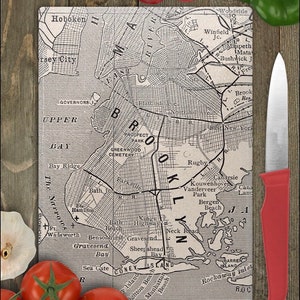 Brooklyn Map Cutting Board - Brooklyn Charcuterie Board - Brooklyn Housewarming - Brooklyn Airbnb - Brooklyn Cheese Board - Brooklyn Realtor