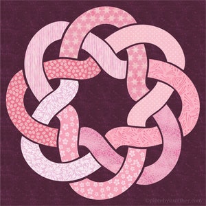 Crown of Venice applique quilt pattern PDF, 7-1/2 & 15 inch sizes, Celtic knot interwoven interlaced wreath appliqué image 2