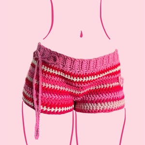 Wzór na szydełkowe mini szorty