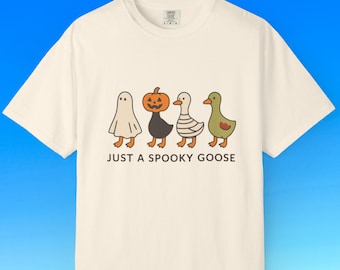 Divertente maglietta di Halloween con oca spettrale: maglietta in morbido cotone