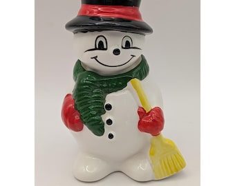 Vintage Ceramic Snowman Salt & Pepper Shaker Scarf Broom Christmas Decor