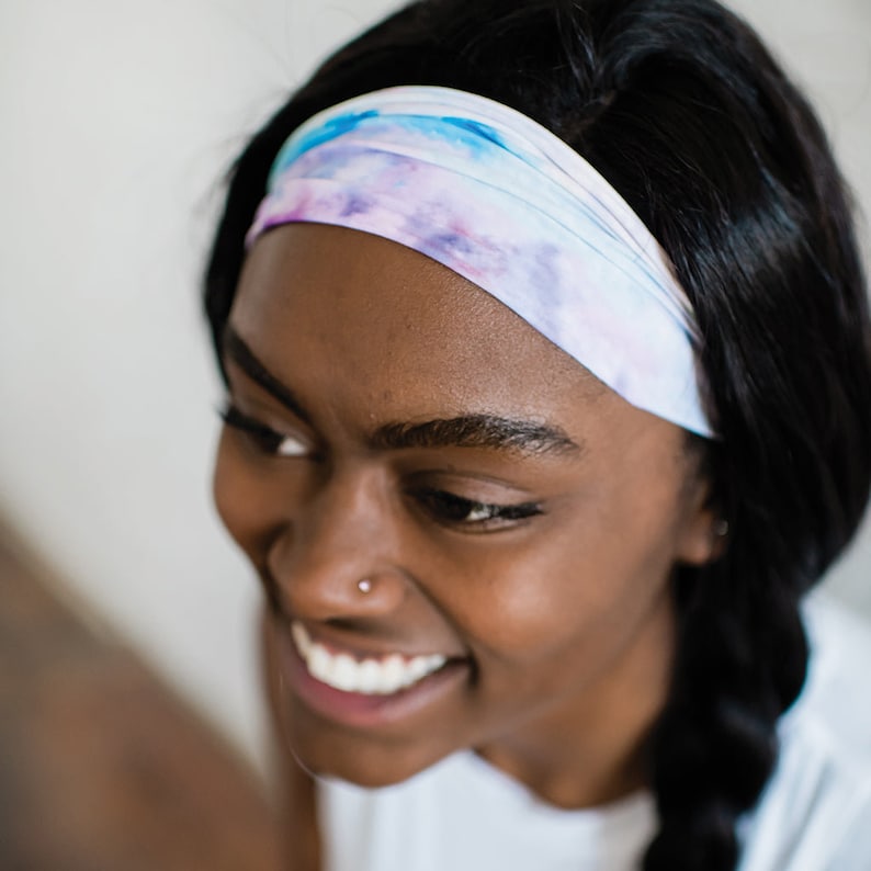 women's womens natural life hairbands nike red blue lily pulitzer floral bandeau pink gifts strawberry black bandanas lilly navy runners white wraps satin outdoorsy hikers cloth ladies rifle paper company stylish co pretty fancy unique band