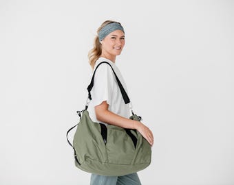 Women's Travel Duffel Bag 34.5L - Light Weekender Gym Bag - Water Repellent Nylon - Crossbody Strap