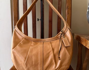 Coach Ergo Pleated Hobo Bag Camel Tan Leather Shoulder Bag Y2K Coach Purse