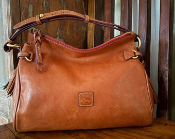Dooney & Bourke Florentine Leather Zip Hobo Natural Medium Shoulder Bag