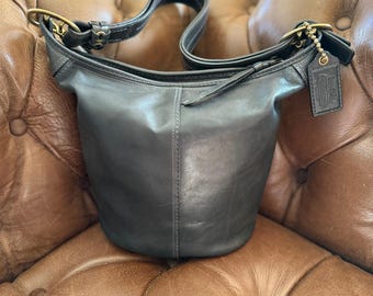 Coach Bleecker Leather Bucket Duffle Bag F0793-11422 Navy Tattersall Lined