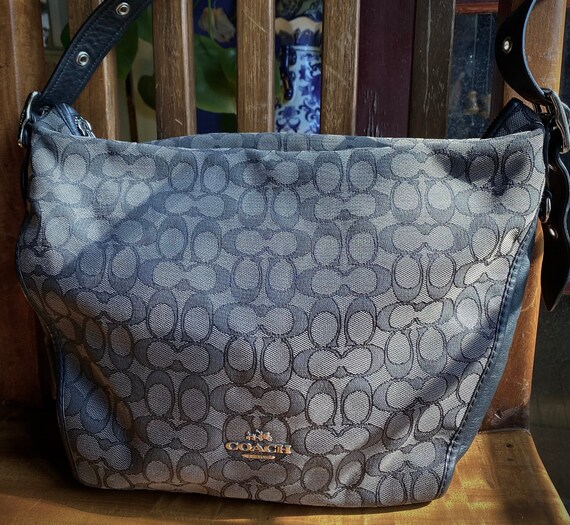 Coach signature dufflette sale