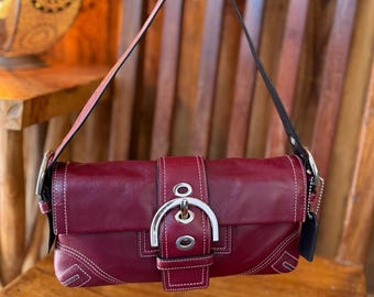 Vintage Coach Soho Small Flap Shoulder Bag Plum Burgundy Leather Buckle 8A05 Y2K