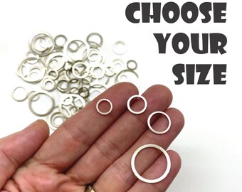 20 SILVER CIRCLES - Set of 20 Closed Ring Knitting Stitch Markers