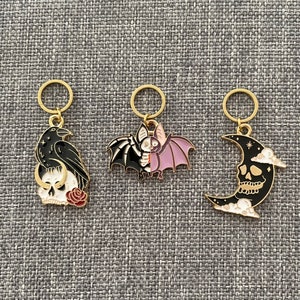 GHOULS Enamel Trio - Set of 3 Knitting Stitch Markers - 10 mm gold rings