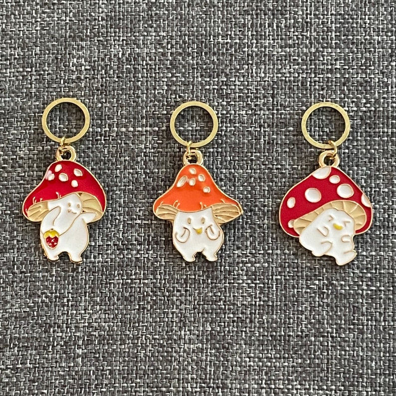 MUSHIES Enamel Trio Set of 3 Knitting Stitch Markers 10 mm gold rings image 1