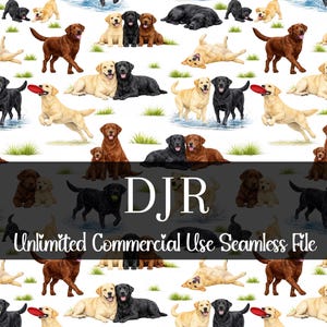 Può includere: Un motivo senza cuciture con Labrador Retriever neri, marroni e gialli. I cani sono raffigurati in pose giocose, alcuni con giocattoli, su uno sfondo bianco con accenti di erba. Il testo "Unlimited Commercial Use Seamless File" è in basso.