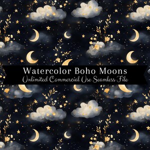 Può includere: Uno schema senza cuciture con nuvole ad acquerello, lune crescenti e stelle dorate su uno sfondo blu scuro. Lo schema è perfetto per progetti di tessuto, carta da parati o design digitale.  "Watercolor Boho Moons Unlimited Commercial Use Seamless File"
