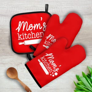 Customized Oven mitt, Custom Kitchen towel, Kitchen gift set, Grandma gifts, Neighbor gift, Family gifts, Personalized gifts for mom