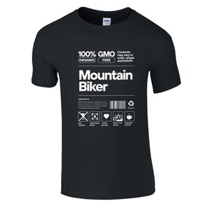 Fun Mountain Biker T-Shirt, Mountain Bike Graphic Tee, Cycling Enthusiast Shirt, Outdoor Adventure Apparel, Trail Riding Gift Schwarz