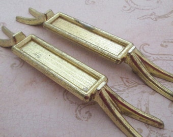 Vintage Drawer Pulls, cabinet hardware, furniture hardware, cupboard handles, metal drawer handles, drawer hardware, file cabinet handles