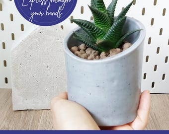Ceramic suculent pot template_slab building tutorial_pottery template_do it yourself mini vase_ceramics pattern_diy slab making project