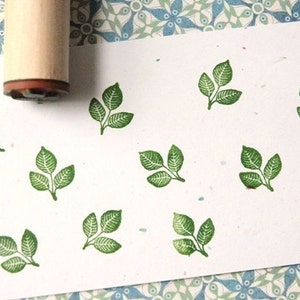 Triple Leaves Solid Rubber Stamp