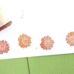 Chrysanthemum Solid Rubber Stamp