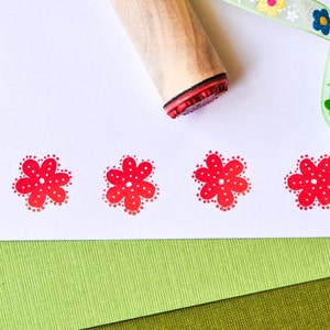 Eyelet Flower Rubber Stamp