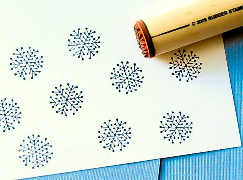 Dot Snowflake Rubber Stamp image 1