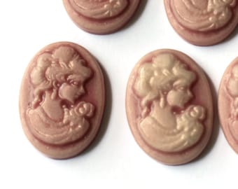 10 Dusty Pink Cameo Cabochons Victorian Cameo Woman Face Cameo Cabs 18mm x 13mm Cabochon Resin Cameo Cabochons