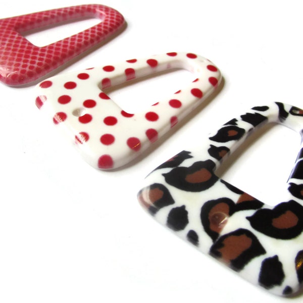 3 53x37mm Flat Triangle Printed Plastic Pendants Leopard Print, Red Snake Print and Red and White Polka Dot