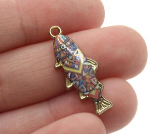 27mm Rainbow Stripes with a Star Design Fish Pendant Gold Tone Metal Alloy Charm Jewelry Making Beading Supplies