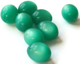 8 14mm Green Oval Beads Vintage Lucite Beads Moonglow Lucite Beads Jewelry Making Beading Supplies New Old Stock Beads Plastic Beads