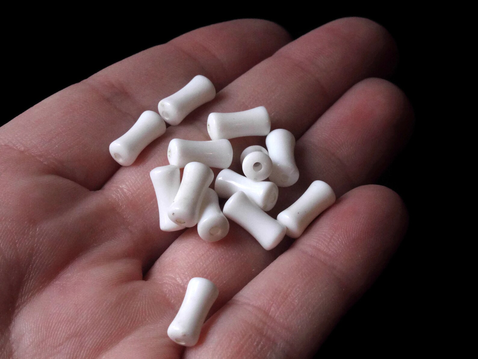 50 11mm X 5mm White Tapered Tube Beads Vintage Plastic Beads Etsy