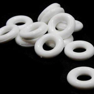 12 16mm White Ring Beads Vintage Plastic Links Jewelry Making Beading Supplies Loose Beads Large Hole Donut Beads Spacer Beads