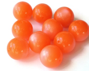 9 14mm Round Orange Beads Vintage Beads Moonglow Lucite Beads Jewelry Making New Old Stock Craft Supplies Orange Lucite Beads Moon Glow Bead