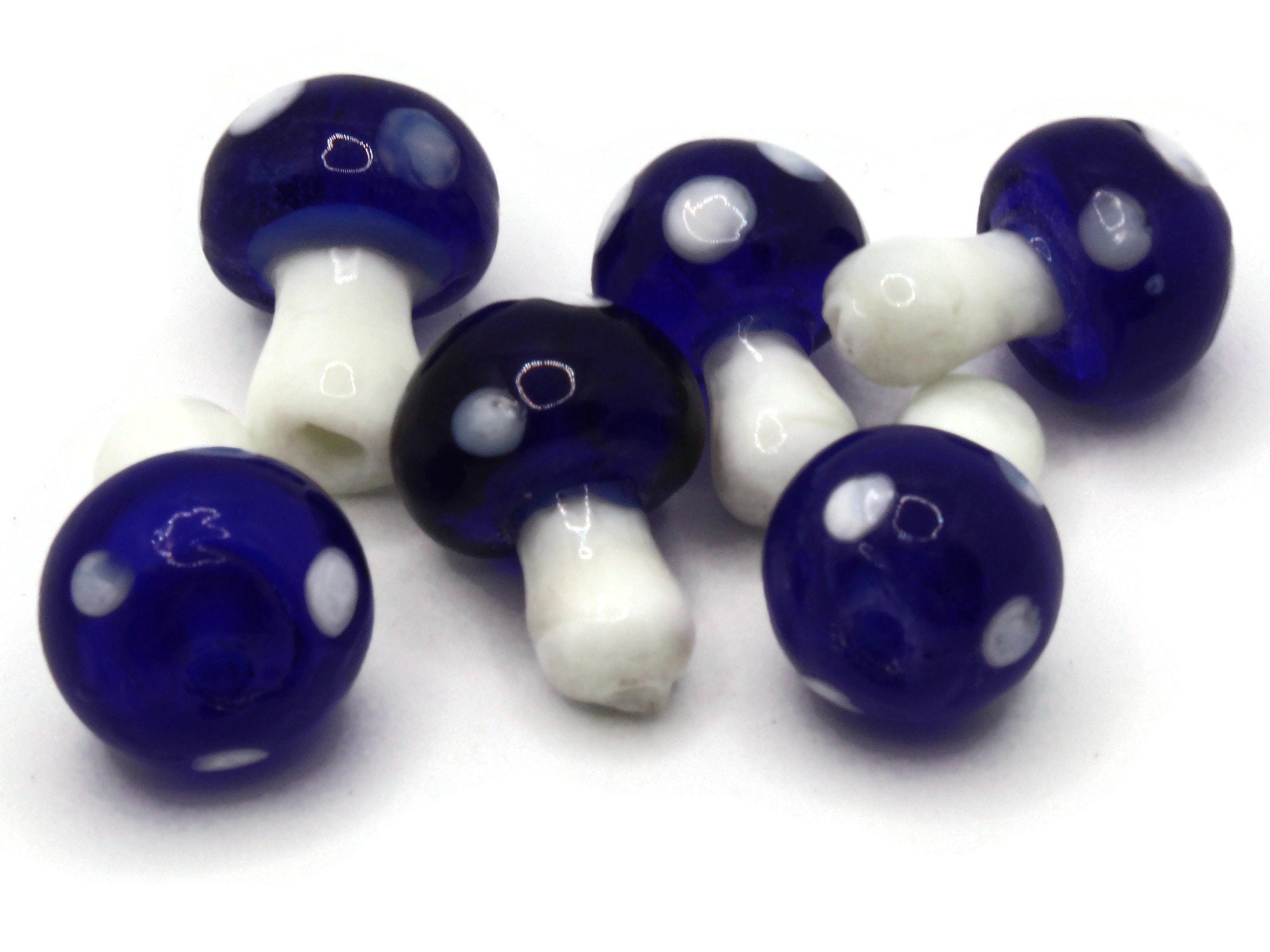 6 19mm Sky Blue and White Polka Dot Mushroom Lampwork Glass Beads –  Smileyboy Beads