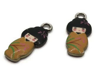 2 20mm Alloy Metal Yellow Kimono Girl Pendants Silver Tone Jewelry Making Beading Supplies