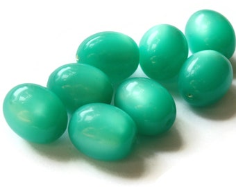 8 15mm Green Oval Beads Vintage Lucite Beads Moonglow Lucite Beads Jewelry Making Beading Supplies New Old Stock Beads Plastic Beads
