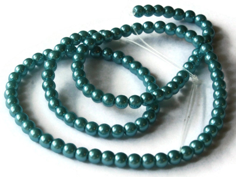 string of 110 beads TURQUOISE BLUE Czech glass round pearl beads 4mm 