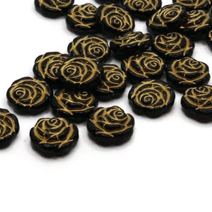 25 13mm Black Coin Flower Plastic Beads with Gold Details Loose Beads to String Jewelry Making Black and Gold Acrylic Beads